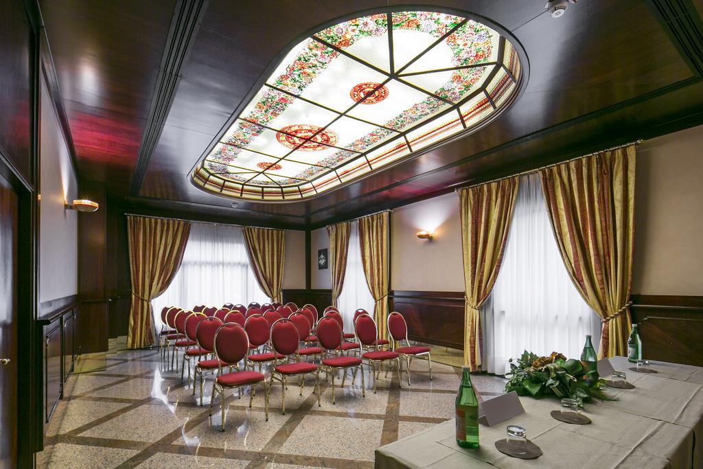 Hotel Falco D'Oro Tole Dış mekan fotoğraf