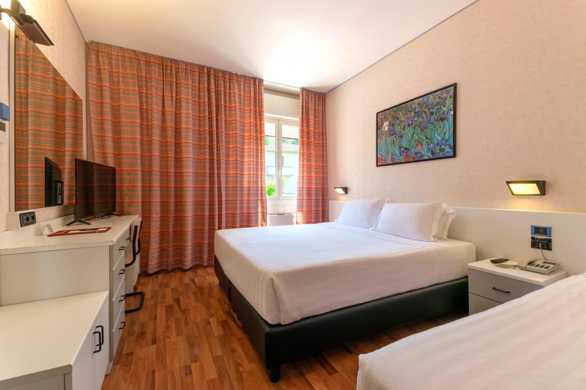 Hotel Falco D'Oro Tole Dış mekan fotoğraf