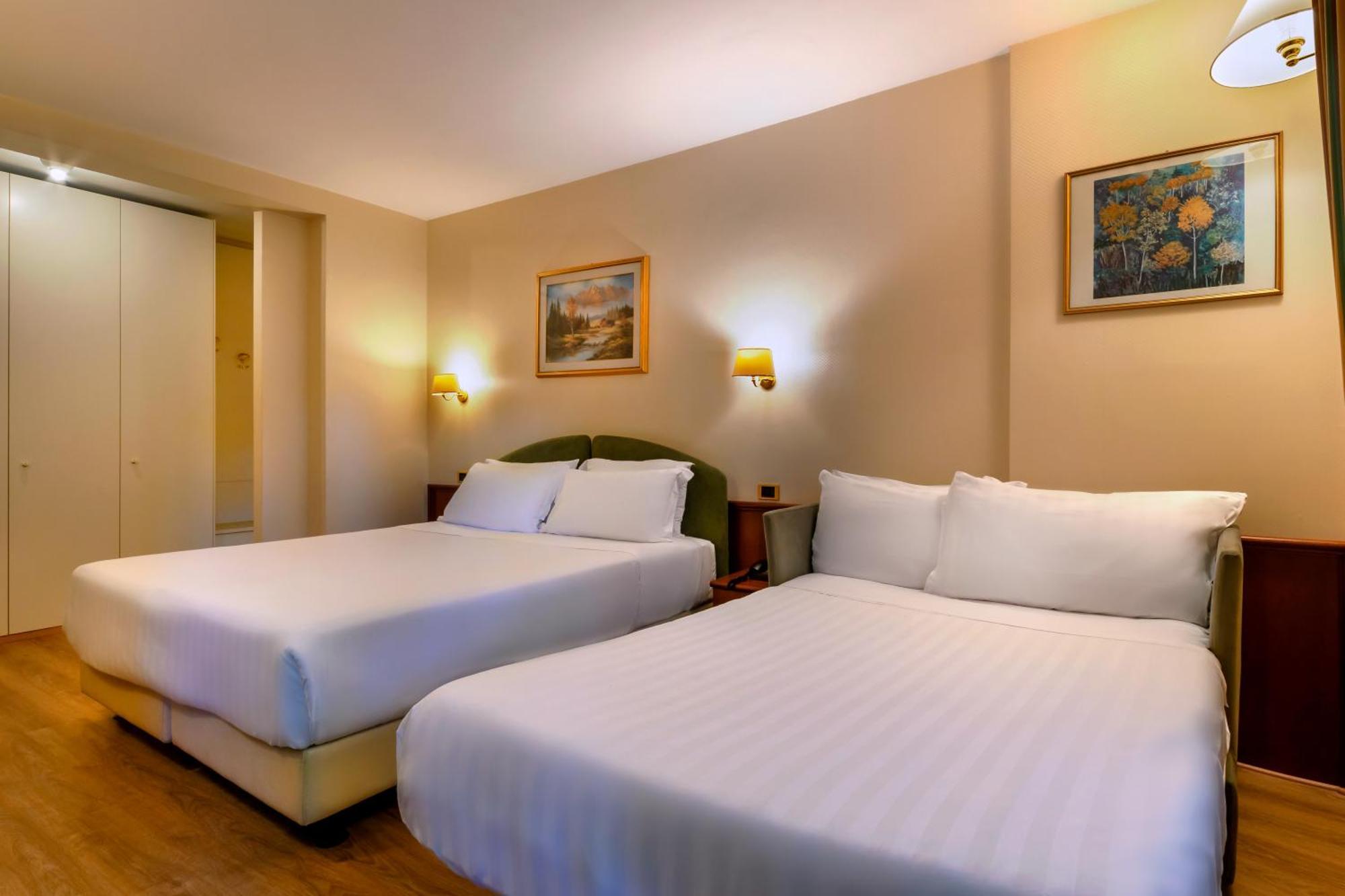 Hotel Falco D'Oro Tole Dış mekan fotoğraf